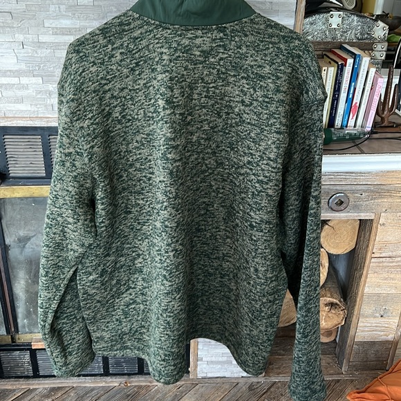 Eddie Bauer Pullover - Picture 3 of 5